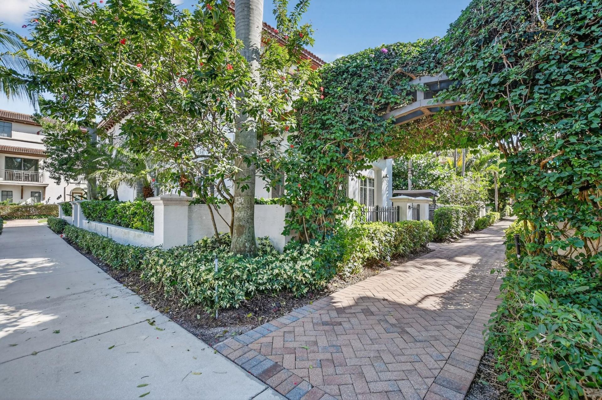 591 NW Library Commons Way, Boca Raton, FL 33432 Photo