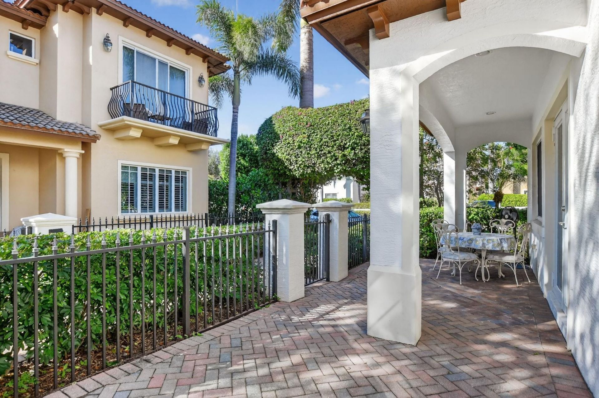 591 NW Library Commons Way, Boca Raton, FL 33432 Photo