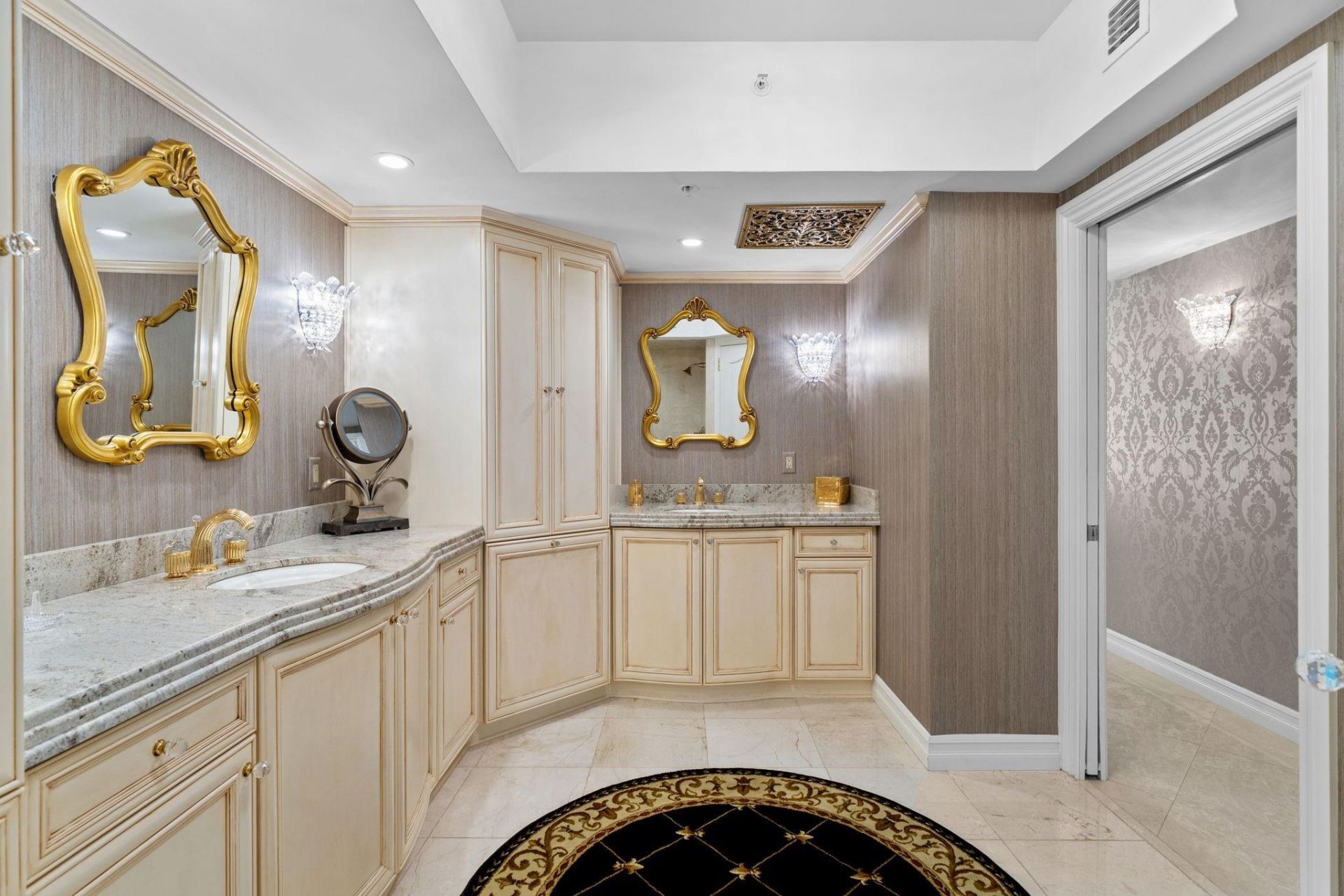 411 N New River Drive, Unit 1402, Fort Lauderdale, FL 33301 Photo