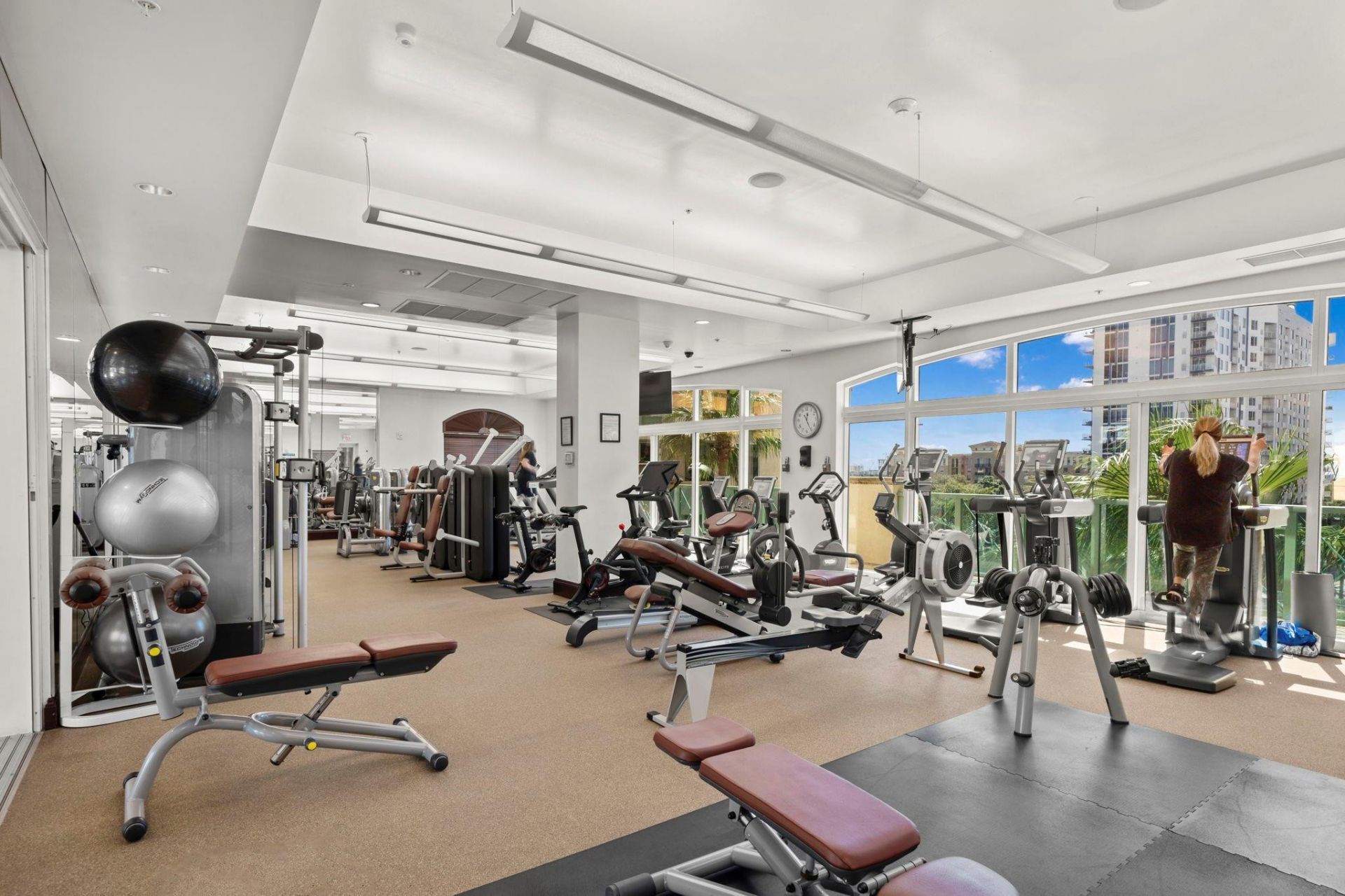 411 N New River Drive E, Unit 1402, Fort Lauderdale, FL 33301 Photo