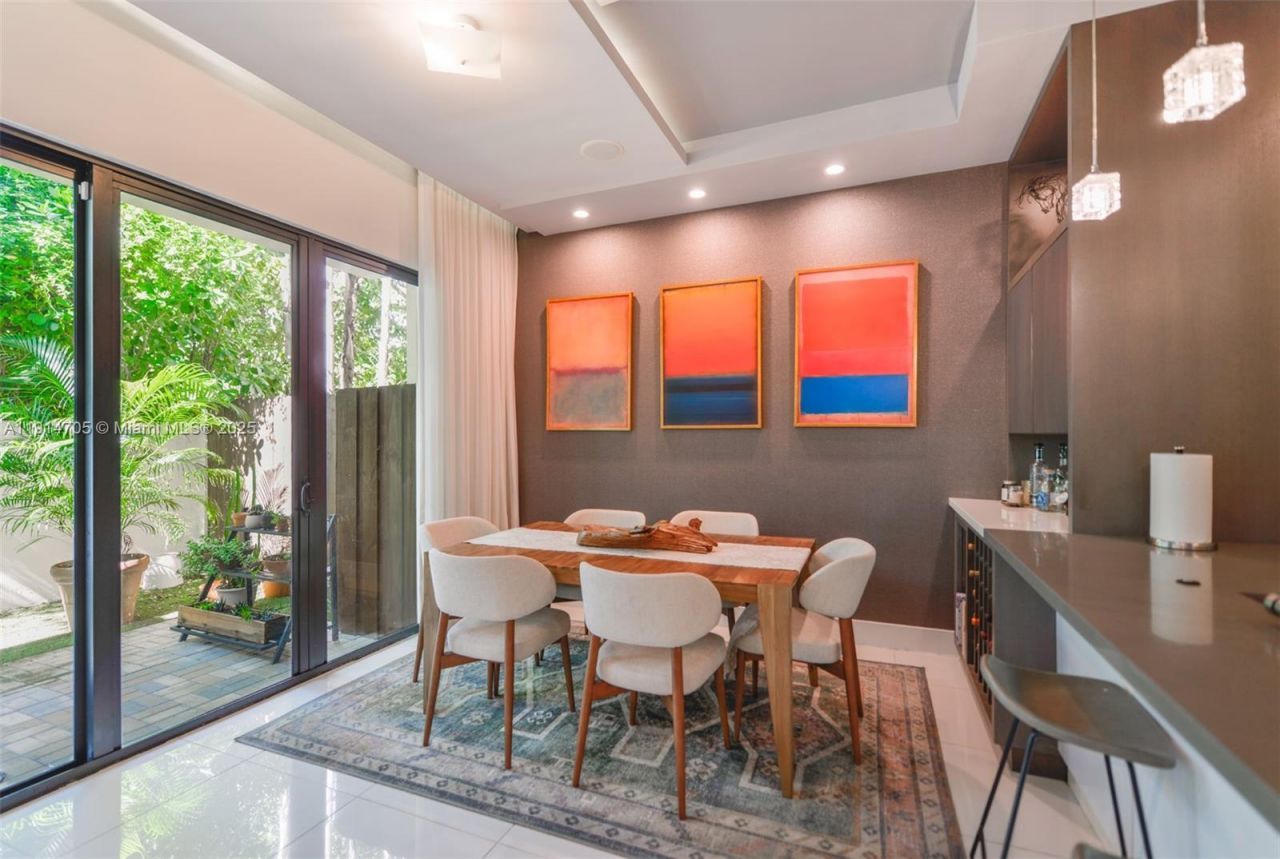 3318 Day Ave, Unit 7, Miami, FL 33133 Photo