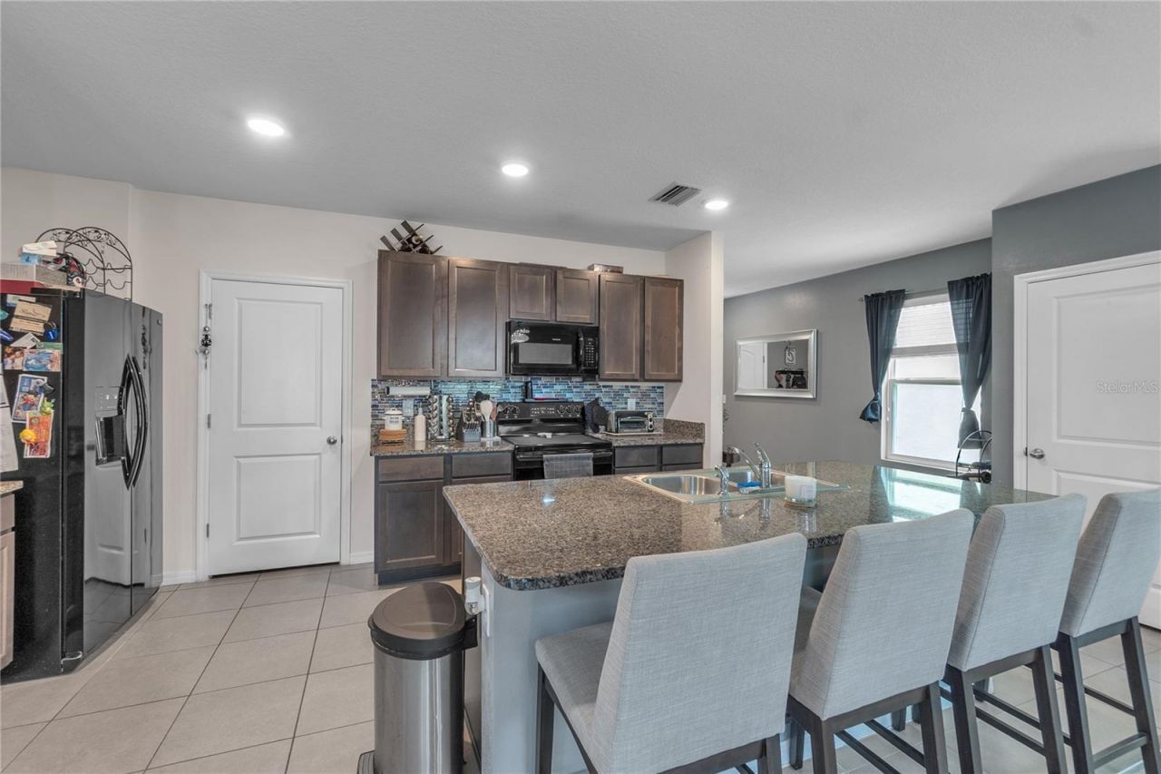 5330 San Palermo Drive, Bradenton, FL 34208 Photo
