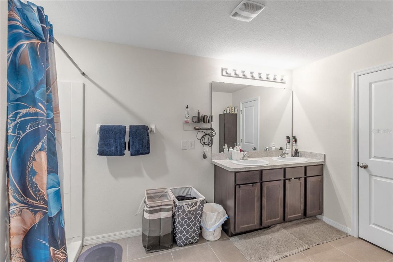 5330 San Palermo Drive, Bradenton, FL 34208 Photo