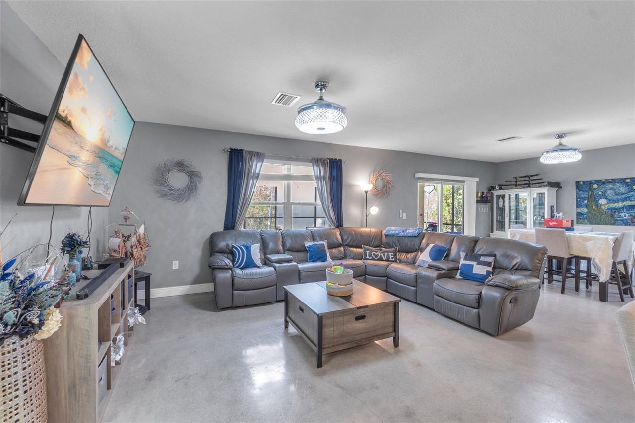 5330 San Palermo Drive, Bradenton, FL 34208 Photo