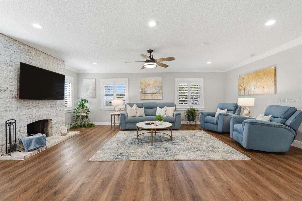 12434 Lakeshore Drive, Clermont, FL 34711 Photo