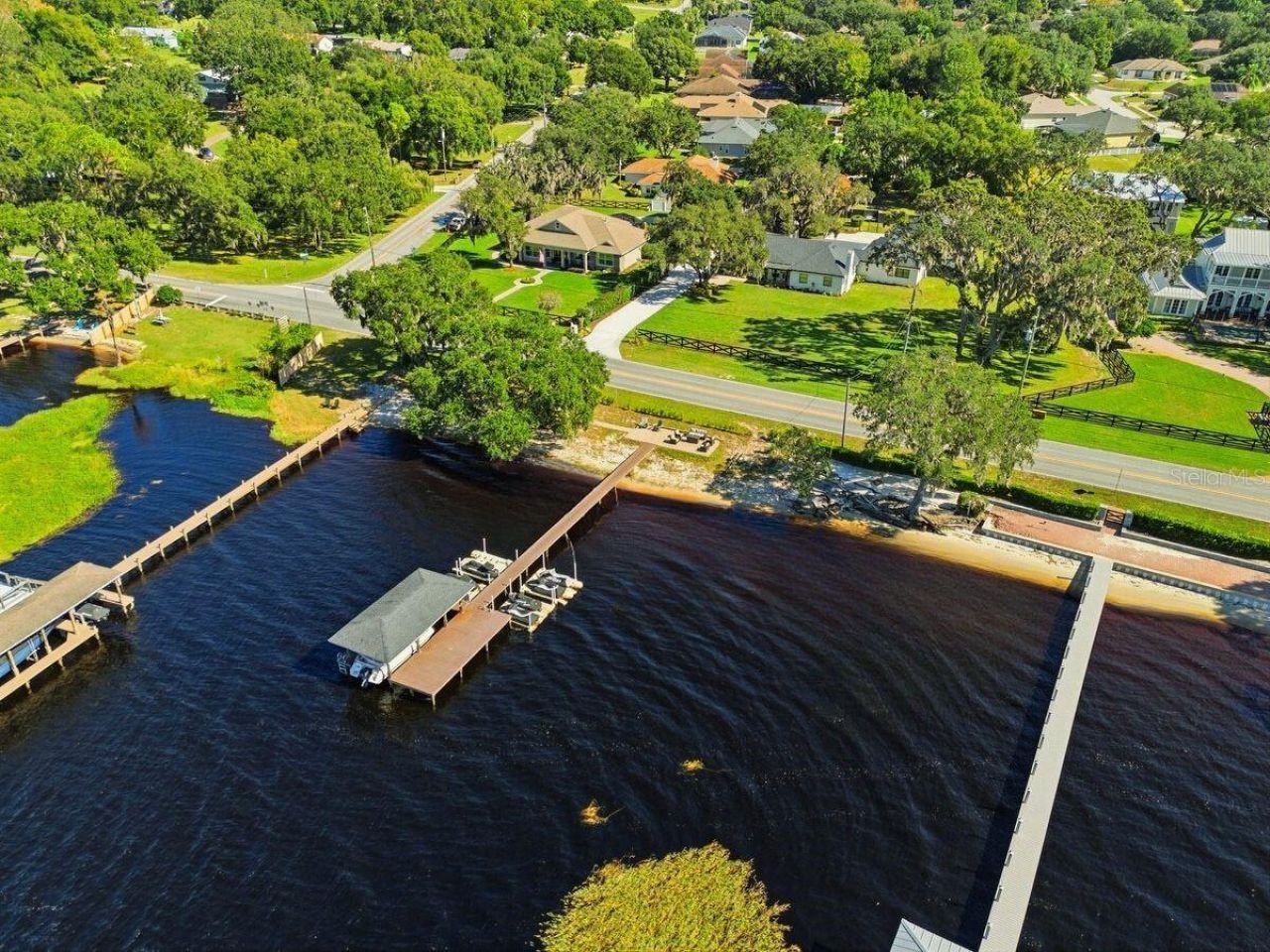 12434 Lakeshore Drive, Clermont, FL 34711 Photo