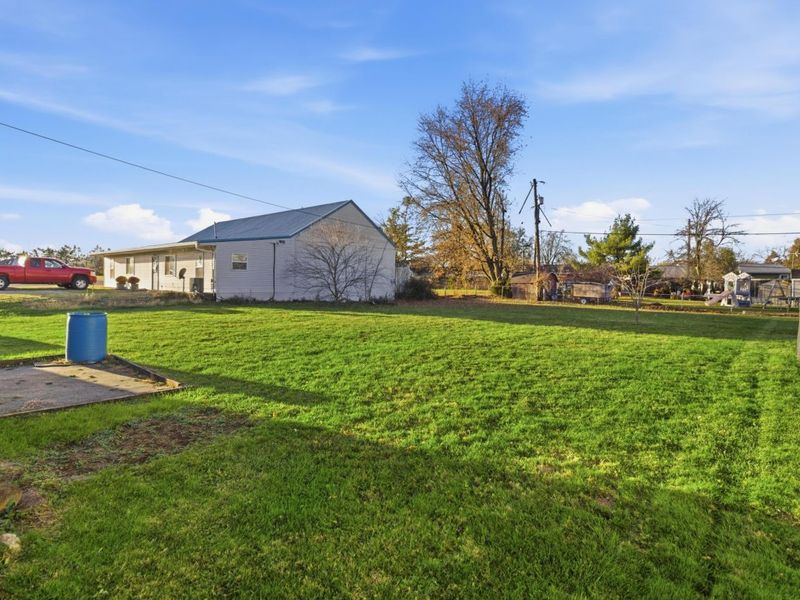 267 W High Street, London, OH 43140 Photo 16