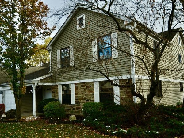 Unit B1, Schaumburg, IL 60193