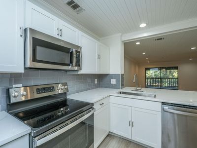 1530 Fort Johnson Road, Unit 1g, James Island, SC 29412