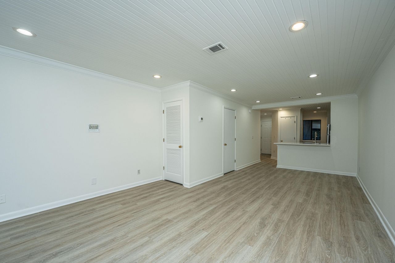 1530 Fort Johnson Road Photo 15