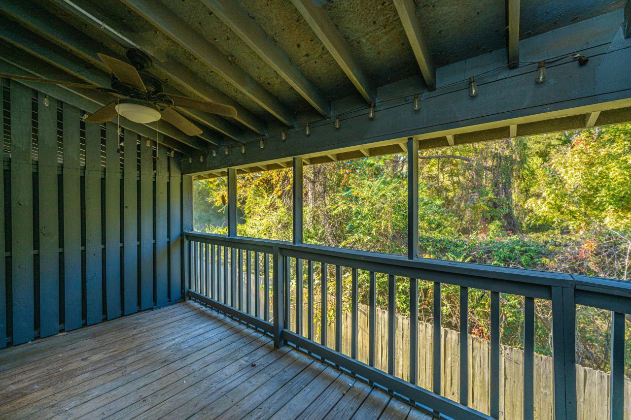 1530 Fort Johnson Road Photo 22