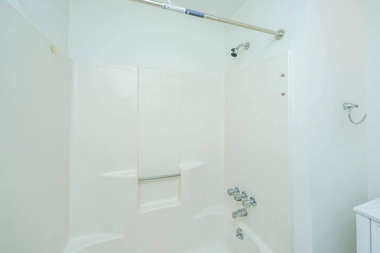 1530 Fort Johnson Road Photo 37