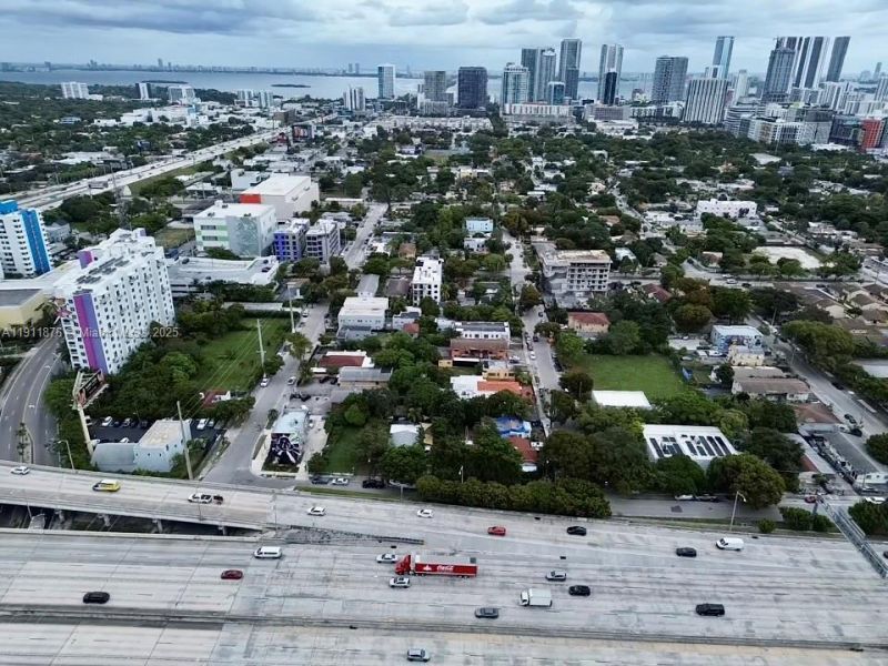 3413 NW 6th Ave, Miami, FL 33127 Photo