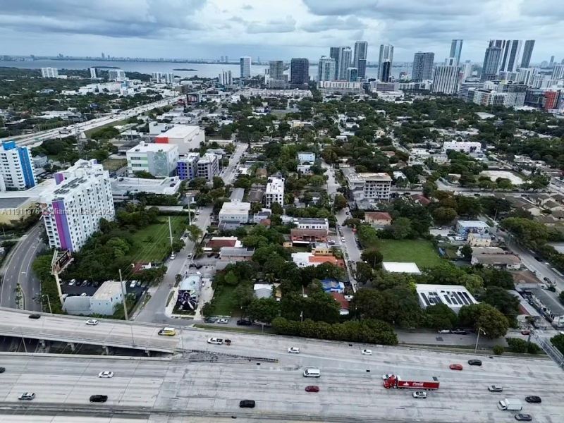 3413 NW 6th Ave, Miami, FL 33127 Photo