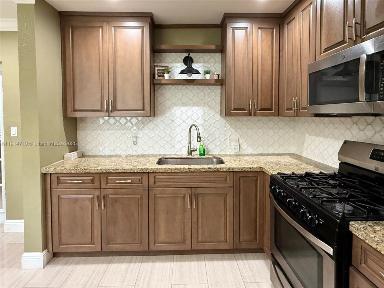 610 NW 17th St, Homestead, FL 33030 Photo