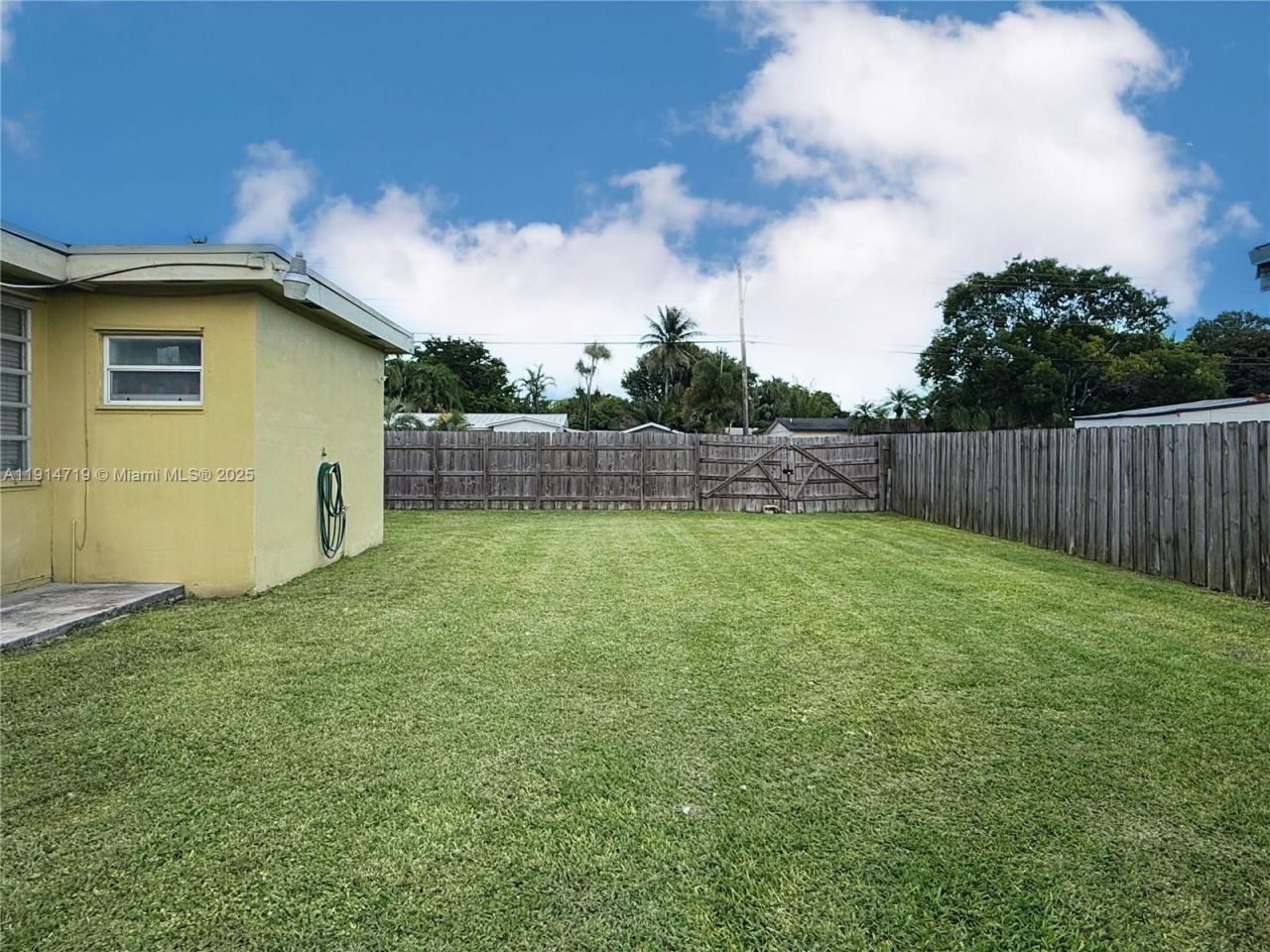 610 NW 17th St, Homestead, FL 33030 Photo