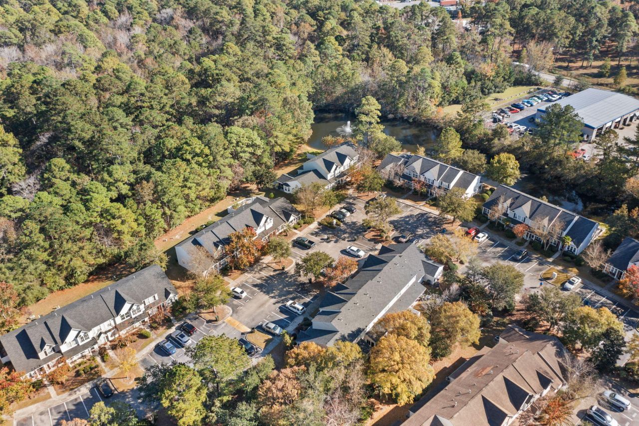 401 Elm Hall Circle Photo 11