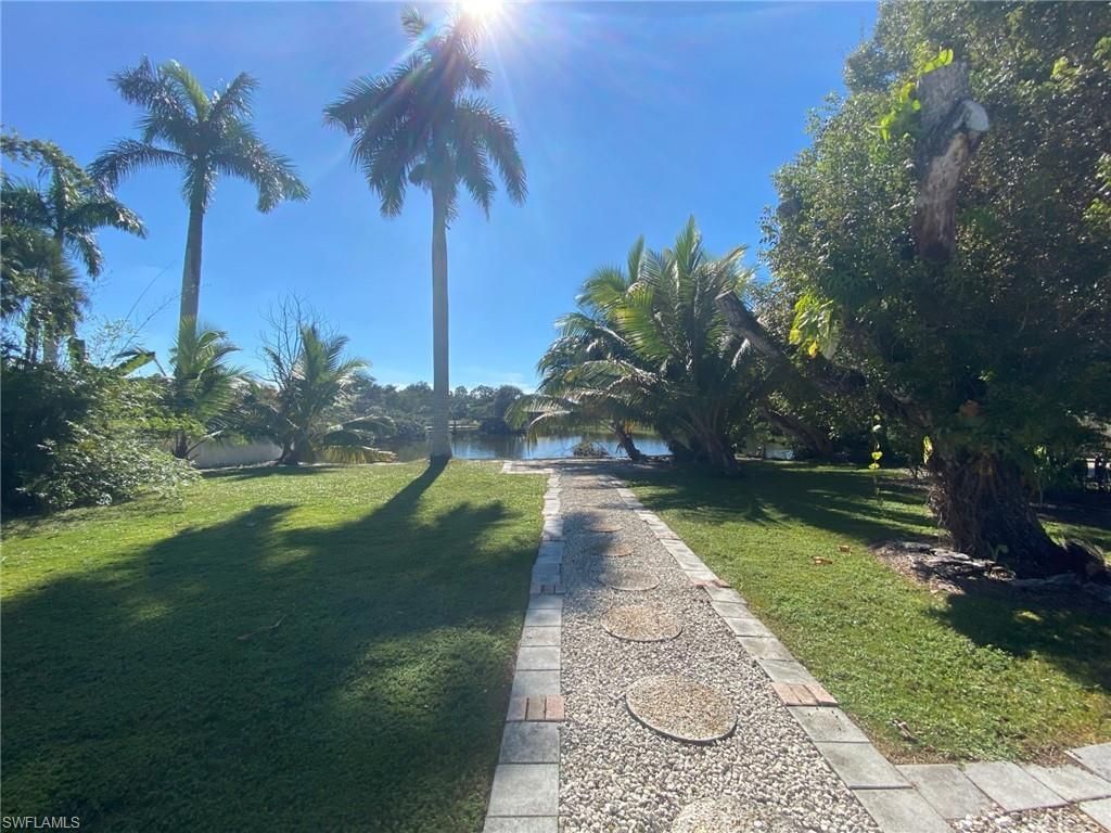 22 Constitution Dr, Naples, FL 34112 Photo