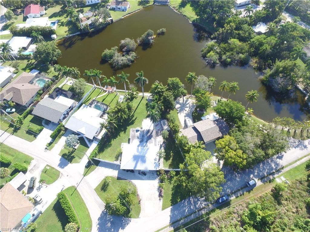 22 Constitution Dr, Naples, FL 34112 Photo