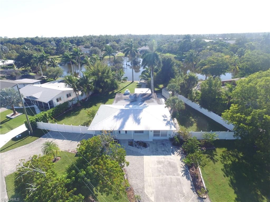 22 Constitution Dr, Naples, FL 34112 Photo