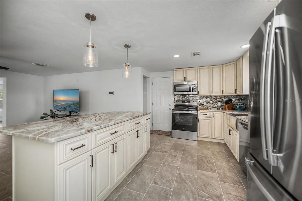 2820 Marlin Place, Punta Gorda, FL 33950 Photo