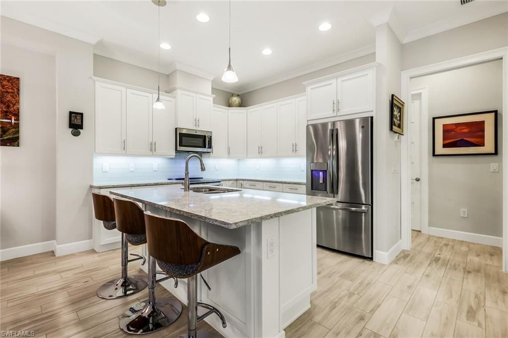 5802 Haiti Dr, Naples, FL 34113 Photo