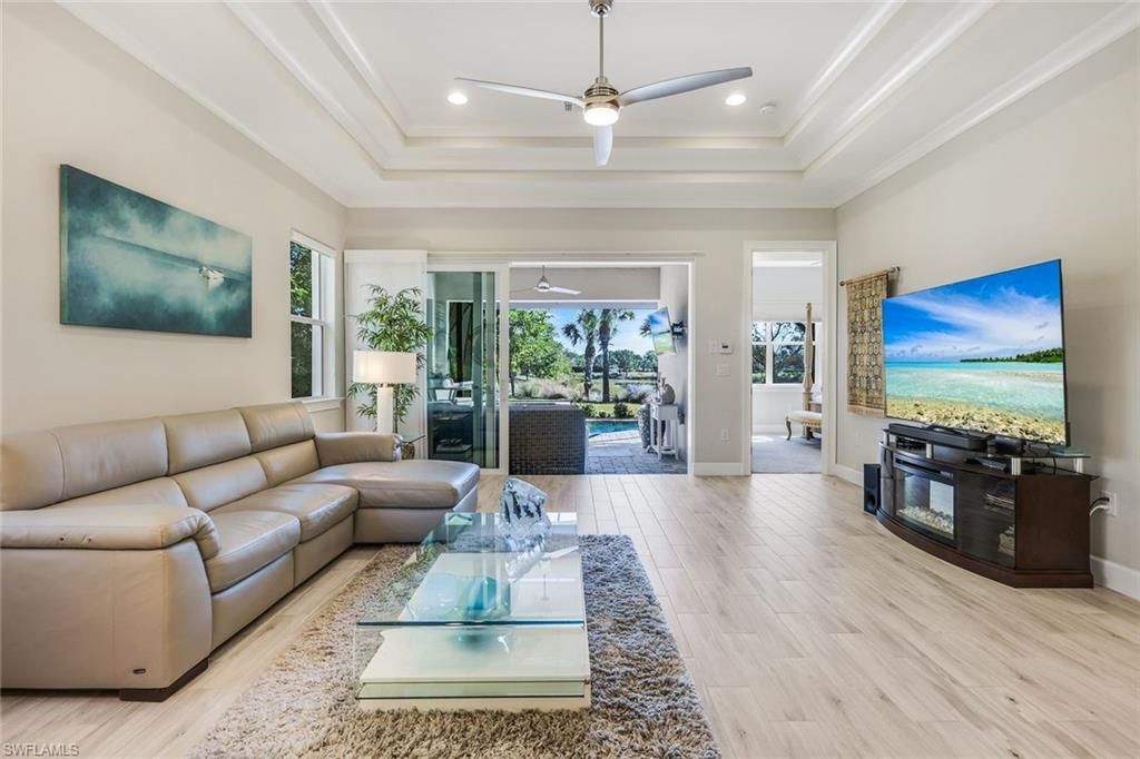 5802 Haiti Dr, Naples, FL 34113 Photo