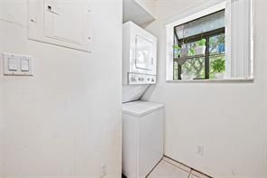 504 Gardens Drive, Unit 203, Pompano Beach, FL 33069 Photo