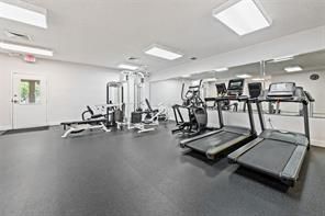 504 Gardens Drive, Unit 203, Pompano Beach, FL 33069 Photo