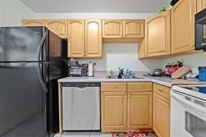 504 Gardens Drive, Unit 203, Pompano Beach, FL 33069 Photo