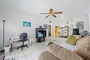 504 Gardens Drive, Unit 203, Pompano Beach, FL 33069 Photo