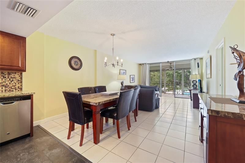 2901 NW 48th Avenue, Unit 355, Lauderdale Lakes, FL 33313 Photo