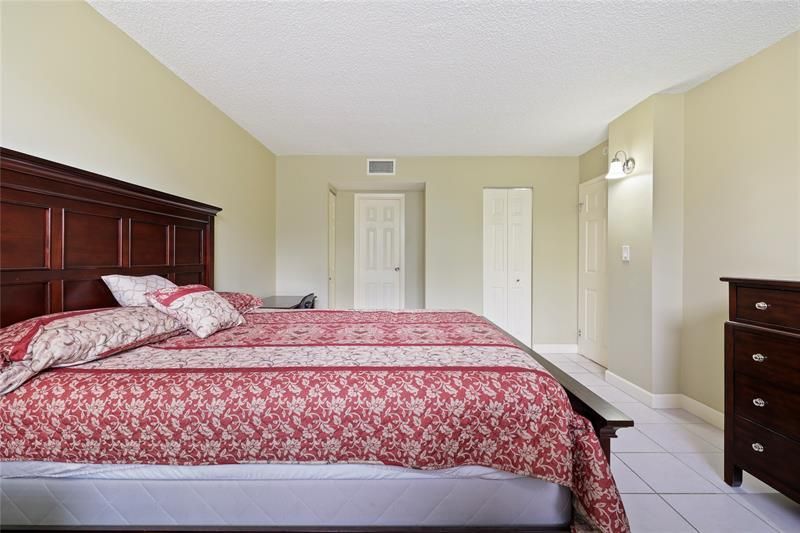 2901 NW 48th Avenue, Unit 355, Lauderdale Lakes, FL 33313 Photo