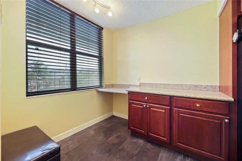 2901 NW 48th Avenue, Unit 355, Lauderdale Lakes, FL 33313 Photo
