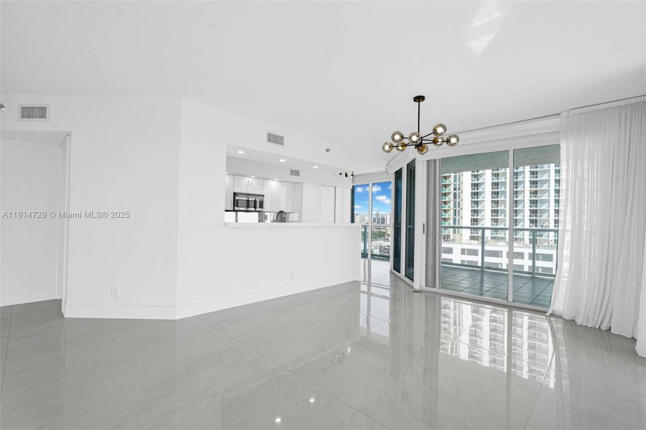 16485 Collins Ave, Unit 1236, Sunny Isles Beach, FL 33160 Photo