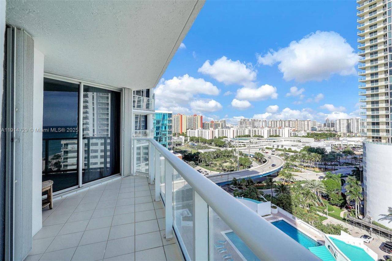 16485 Collins Ave, Unit 1236, Sunny Isles Beach, FL 33160 Photo