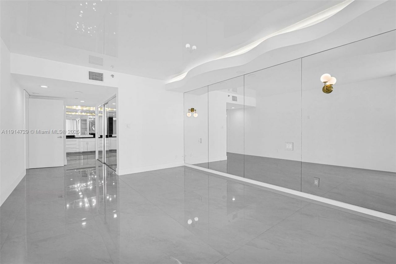 16485 Collins Ave, Unit 1236, Sunny Isles Beach, FL 33160 Photo