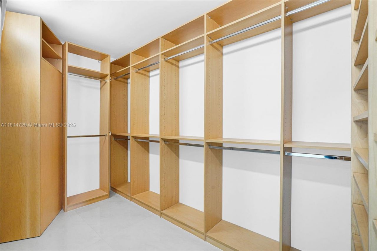 16485 Collins Ave, Unit 1236, Sunny Isles Beach, FL 33160 Photo