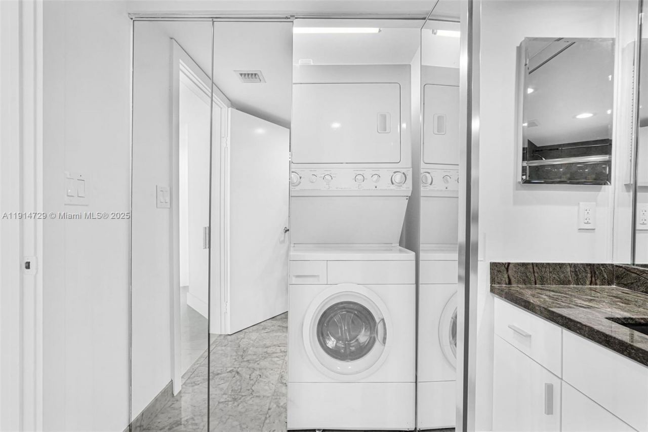 16485 Collins Ave, Unit 1236, Sunny Isles Beach, FL 33160 Photo