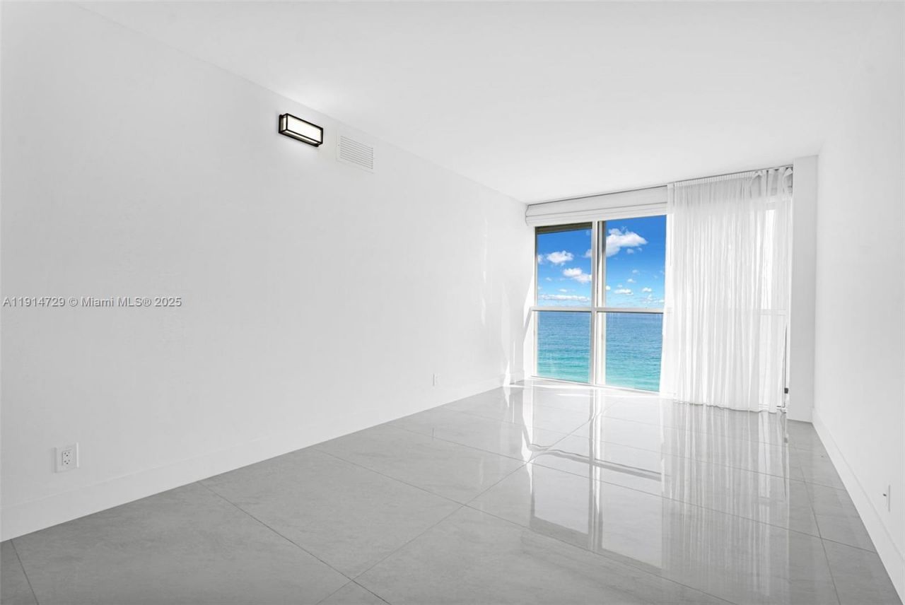 16485 Collins Ave, Unit 1236, Sunny Isles Beach, FL 33160 Photo