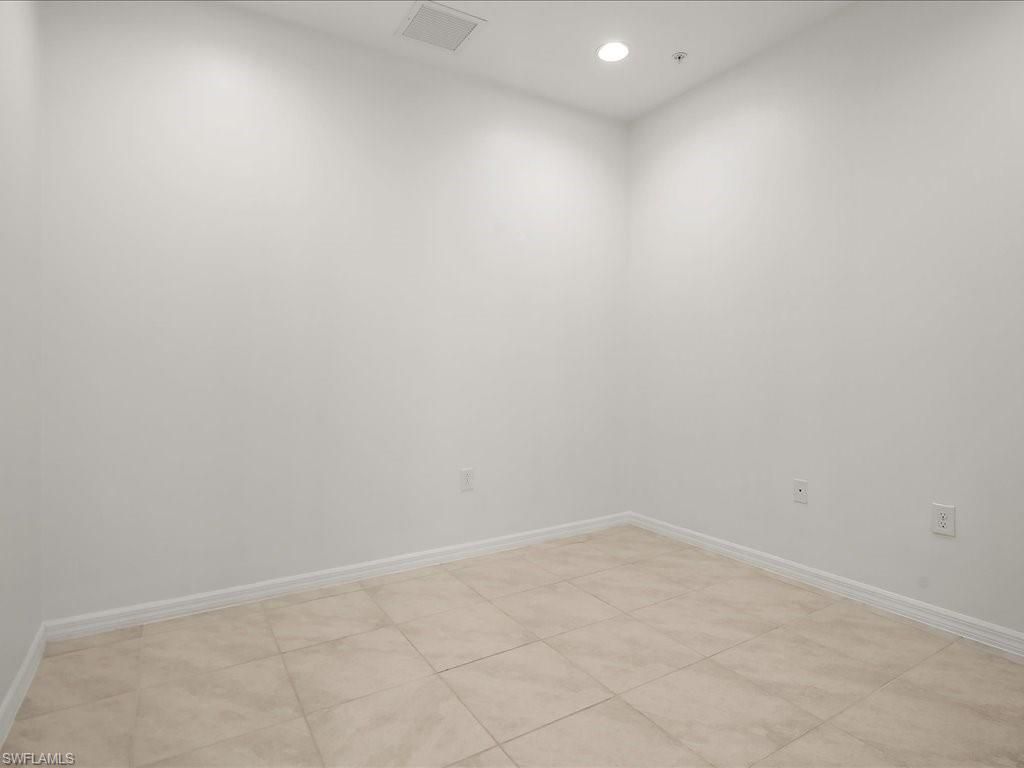 26139 Palace Ln, Unit 202, Bonita Springs, FL 34135 Photo