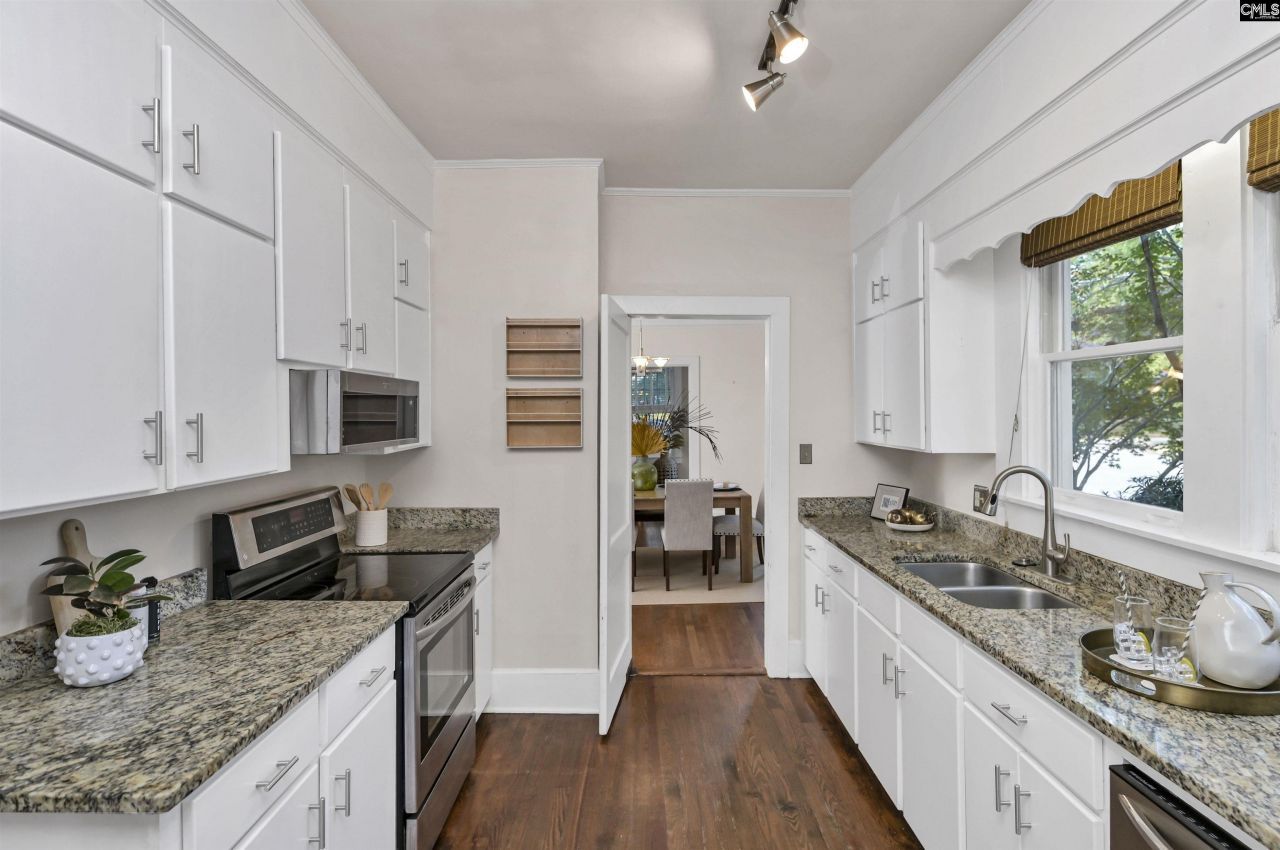 528 Capitol Place  Photo 24