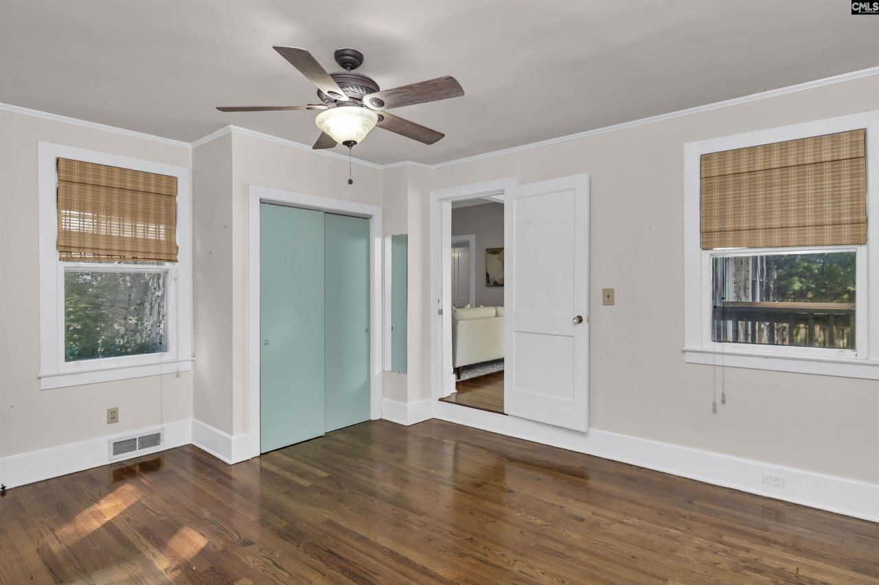 528 Capitol Place  Photo 35