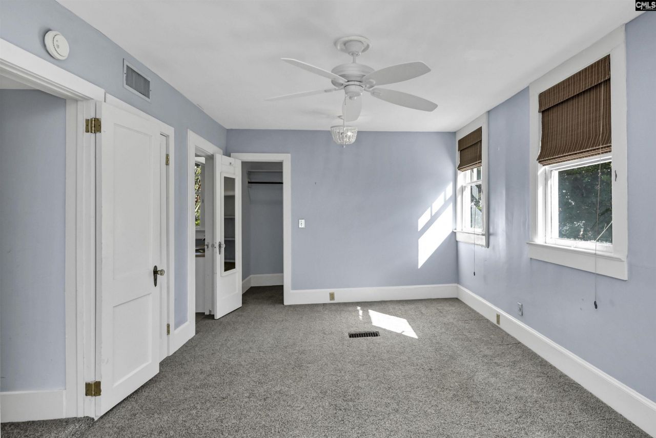 528 Capitol Place  Photo 40