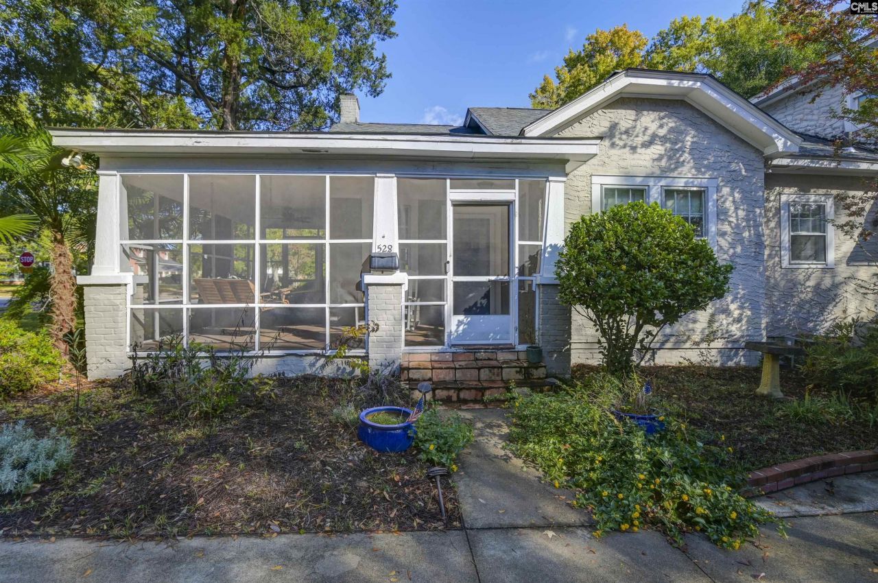 528 Capitol Place  Photo 9