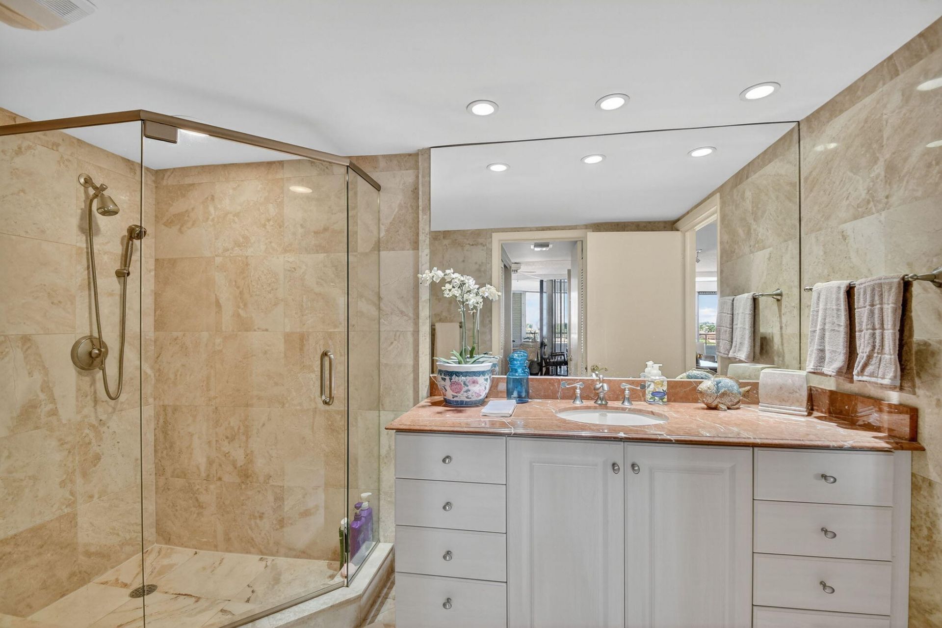 3589 S Ocean Boulevard, Unit 608, South Palm Beach, FL 33480 Photo