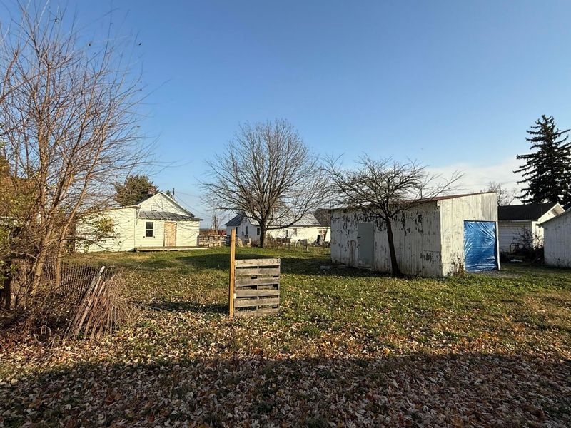 109 Pike Street, Williamsport, OH 43164 Photo 3