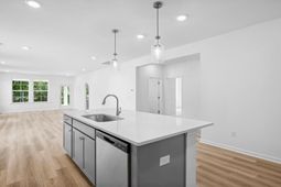 458 Cadbury Loop photo 4