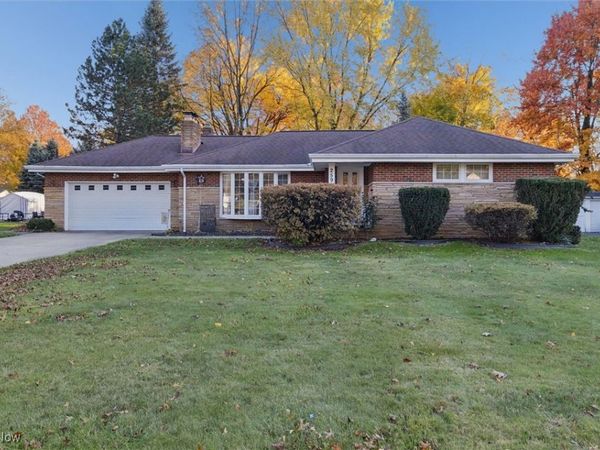 25918 Highland Road, Richmond Heights, OH 44143