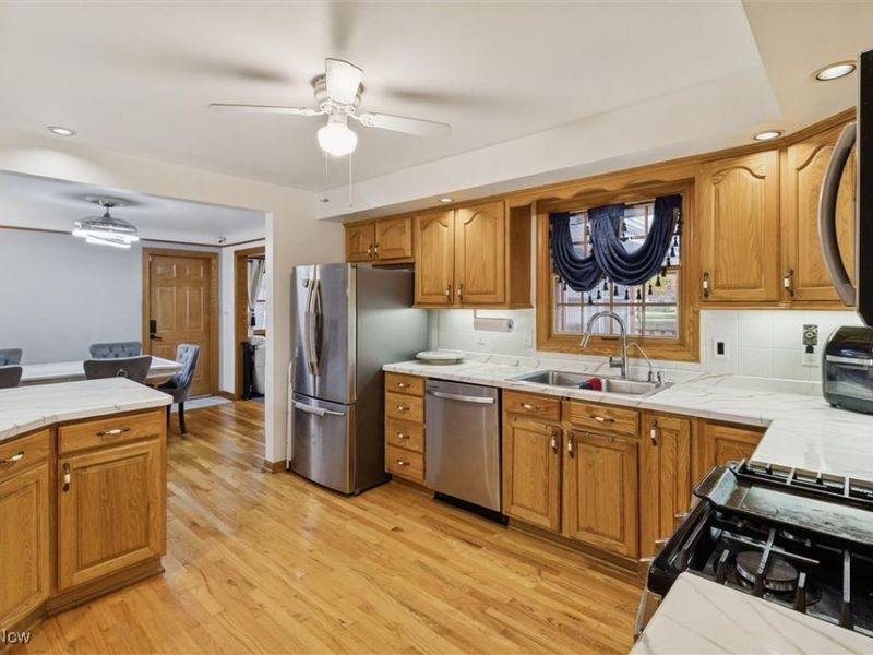 25918 Highland Road, Richmond Heights, OH 44143 Photo 13